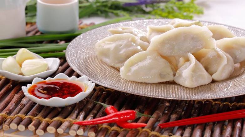 北方水饺 Northern Pork Dumplings (8 pcs)